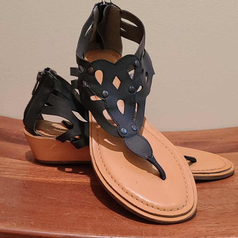 Baretrap Sandals NEW